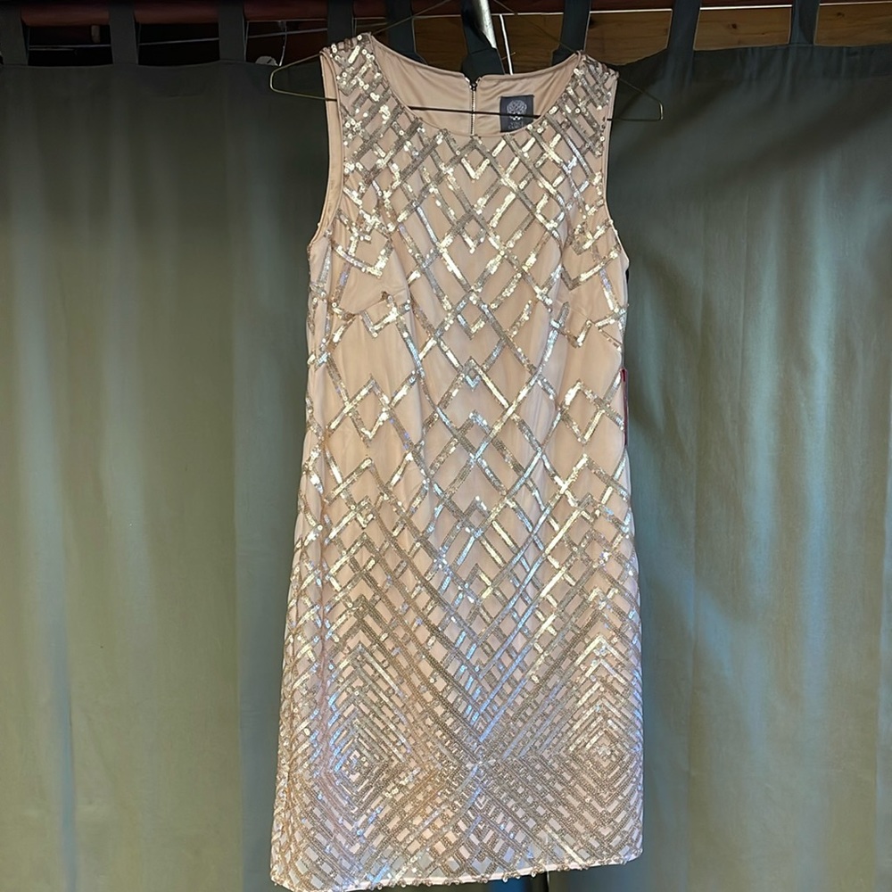 VINCE CAMUTO gold sequined dress